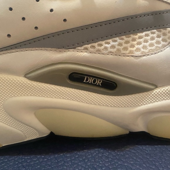 PREOWNED MEN DIOR SNEAKERS - Picture 8 of 11